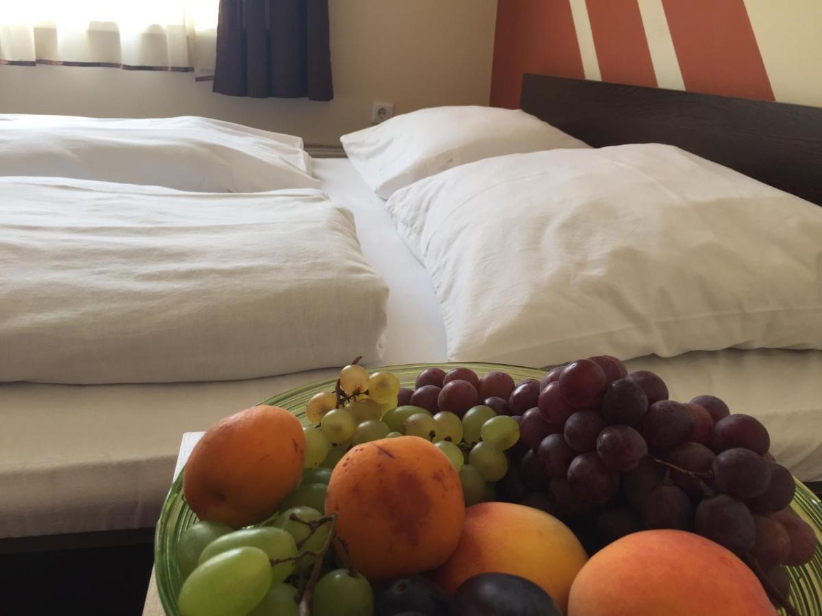 City Hotel Agoston بيتْش المظهر الخارجي الصورة