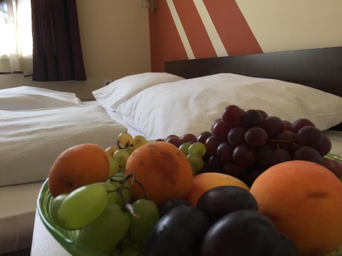 City Hotel Agoston بيتْش المظهر الخارجي الصورة