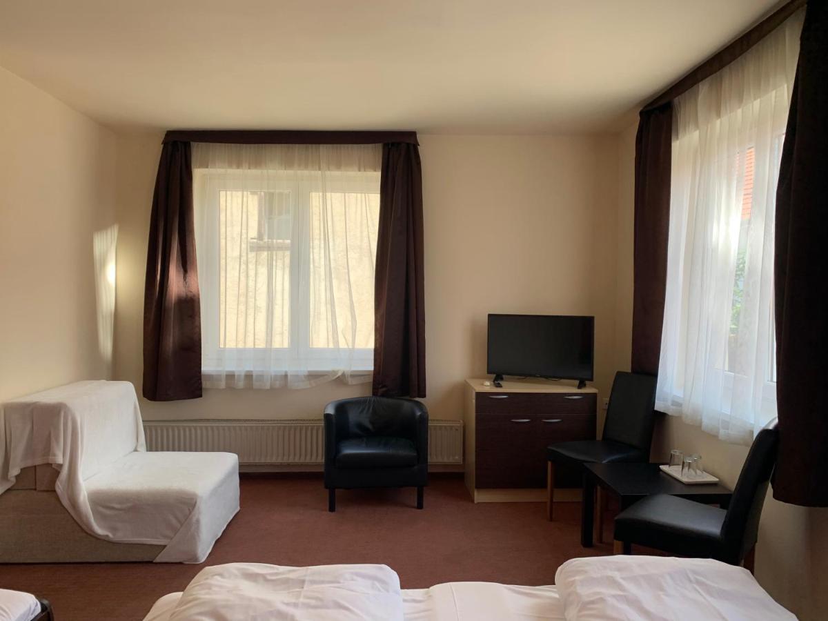 City Hotel Agoston بيتْش المظهر الخارجي الصورة