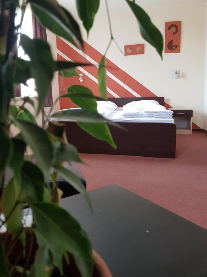 City Hotel Agoston بيتْش المظهر الخارجي الصورة