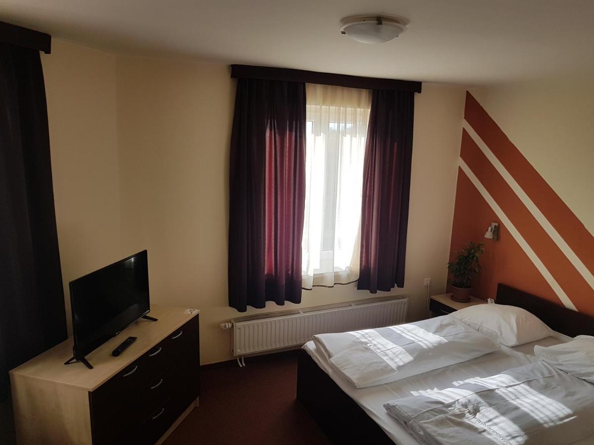 City Hotel Agoston بيتْش المظهر الخارجي الصورة